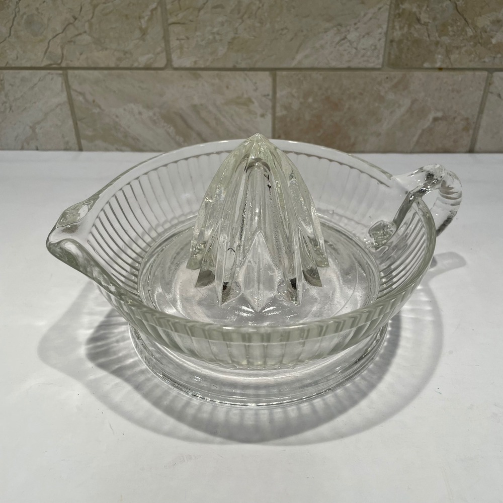 Vintage Clear Glass Citrus Juicer Reamer with Handle and Pour Spout 6 Inch